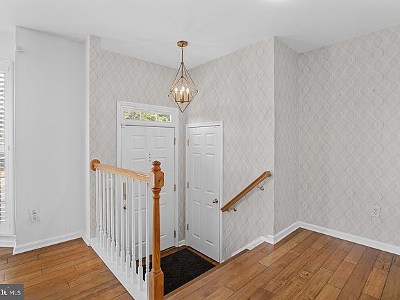 2nd image of 605 Puritan Ct