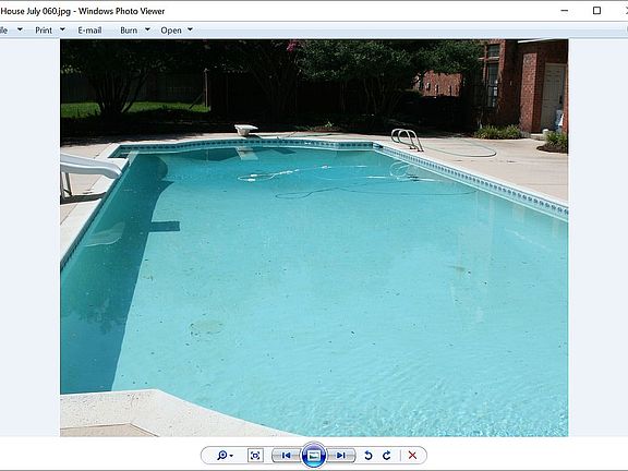 50,000 Gallon Pool