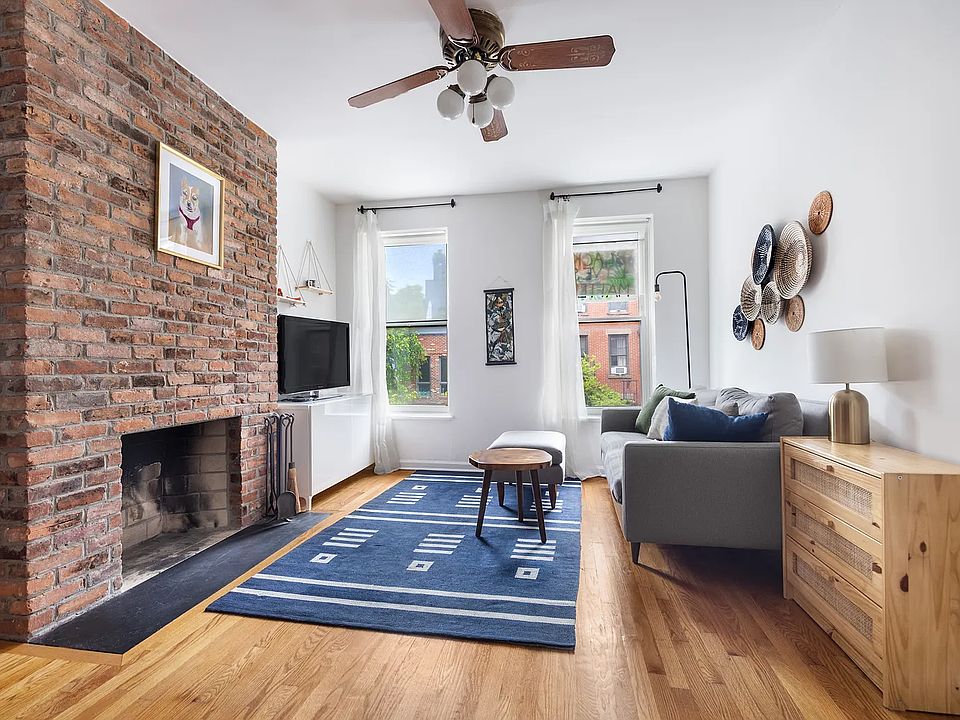 1st image of 728 Sackett St APT 3R