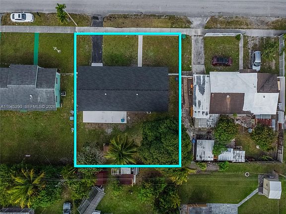 4th image of 3960 NW 171st St