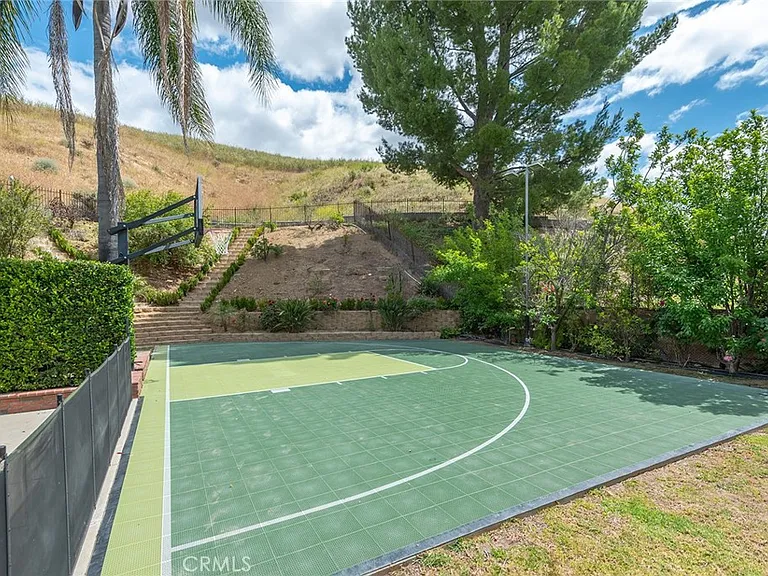 29749 Kimberly Dr — Photo 32