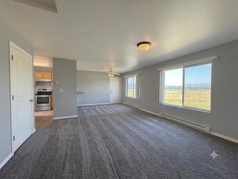 725 Liberty St #2 — Photo 1