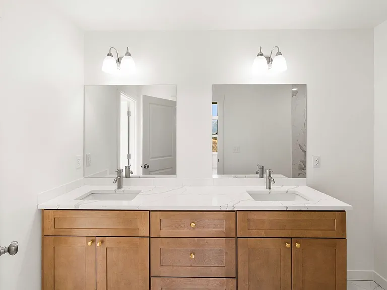 804 Accolade Loop — Photo 20