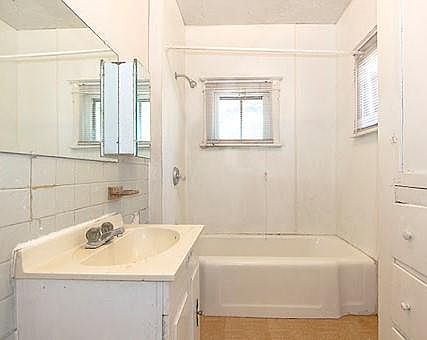 4th image of 2236 S 13th St #2236