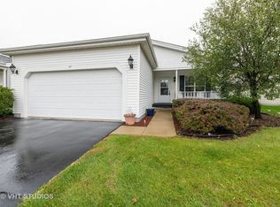 117 Hitching Post Ln, Grayslake, IL 60030