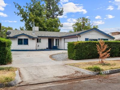 4022 E Ashlan Ave, Fresno, CA, 93726