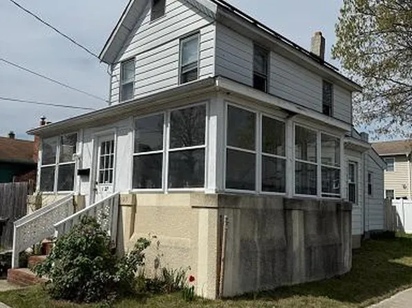 1027 Asbury Ave, National Park, NJ 08063