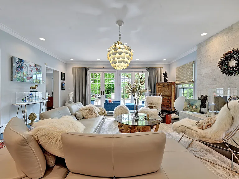 6907 Bradley Blvd — Photo 77
