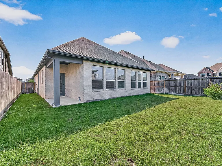 234 Amaranth Way — Photo 47