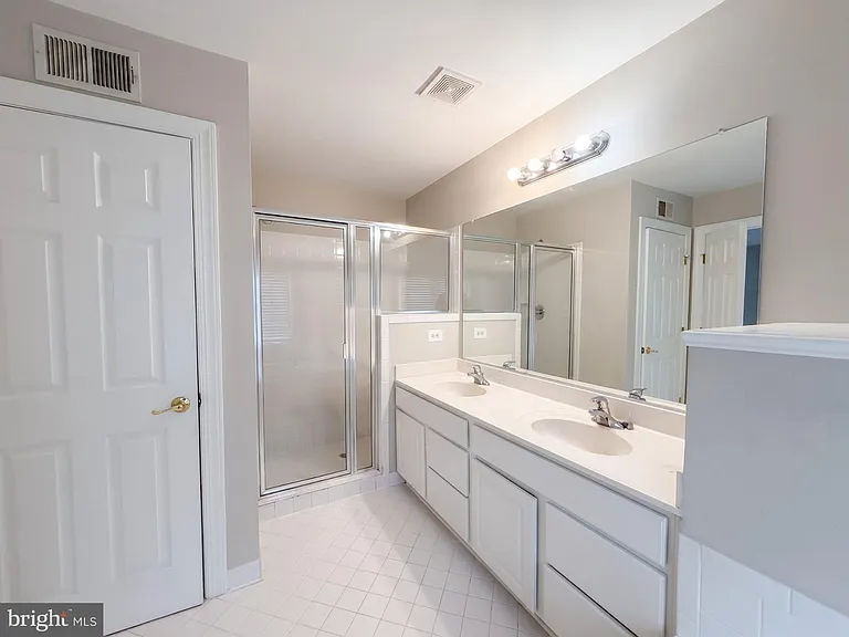 8358 Millom Ct — Photo 22