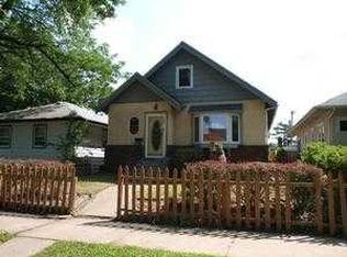 1326 Albemarle St, Saint Paul, MN 55117