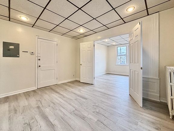5th image of 617 Grand Ave #2
