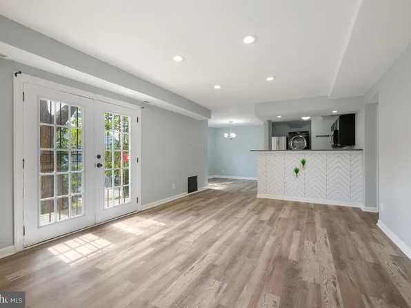 2504 Markham Ln APT 1, Landover, MD 20785