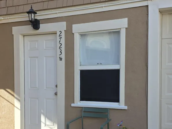 2723 1/2 E 2nd St, Long Beach, CA 90803