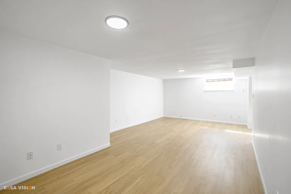 Building Photo - 1105 Gordon Ave