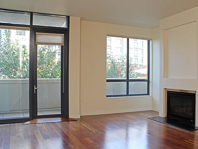 922 NW 11th Ave #301 — Photo 7