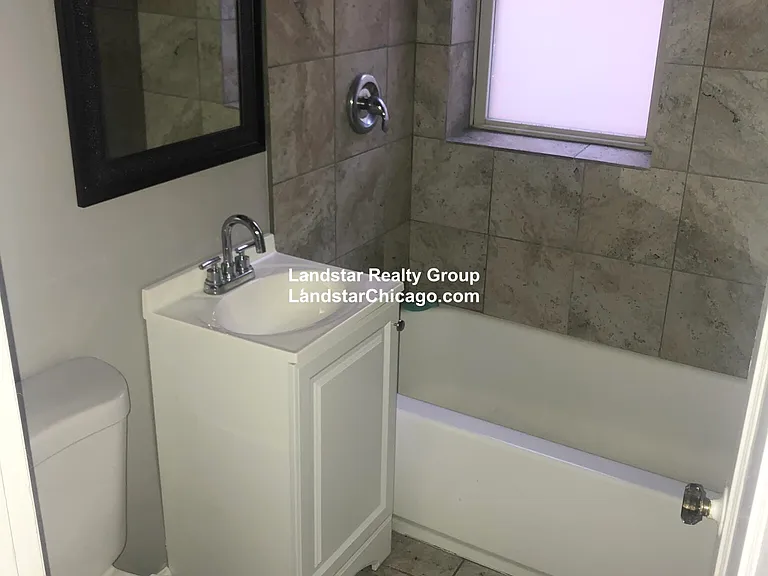 4265 W Addison St #1 — Photo 12