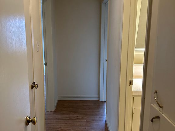 5th image of 739 Arcadia Ave #2B-2Ba-1025Sqft