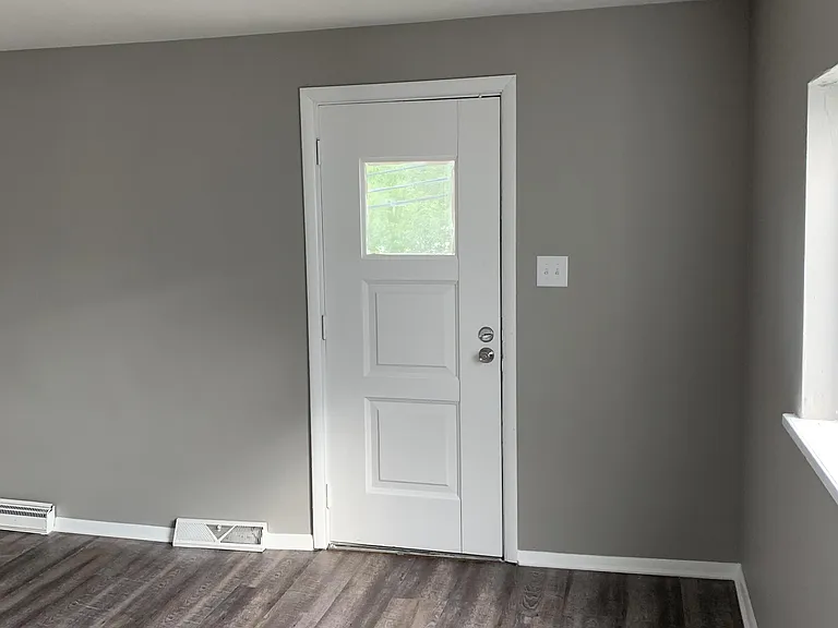555 New Alexandria Rd #1 — Photo 8