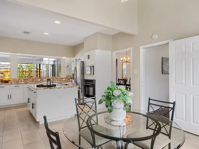 11423 Wickersham Ln — Photo 18