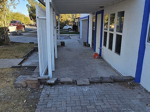 4th image of 11100 La Quinta Pl APT A