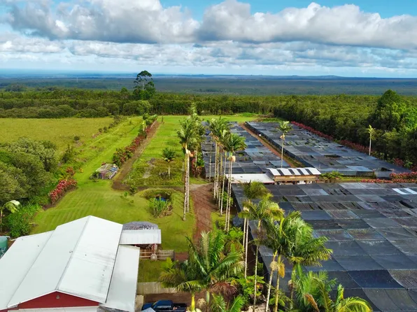 18-2464 Ala Mahinaai, Mountain View, HI 96771