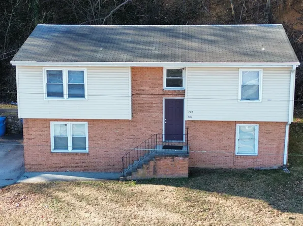 703 Riverland Rd SE, Roanoke, VA 24014