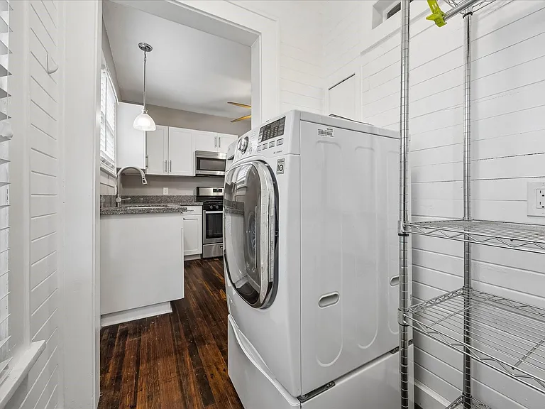 12 Greenwood St #B — Photo 10