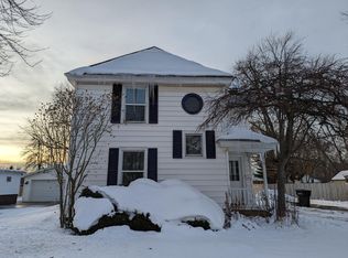 270 S Maple St, Zeeland, MI 49464