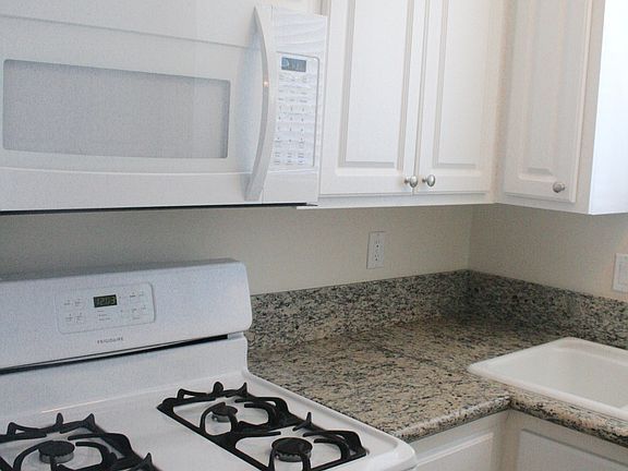 Kitchen counter