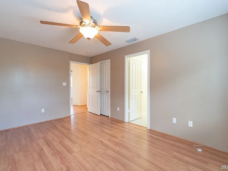 91-1011 Kaipalaoa St #404 — Photo 18