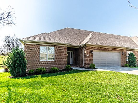 4th image of 228 Clairmont Dr