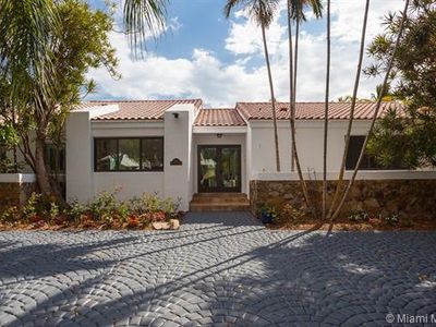 190 Los Pinos Ct, Coral Gables, FL, 33143