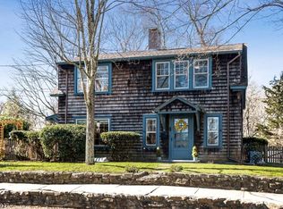 279 Brooklake Rd, Florham Park, NJ 07932