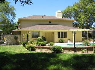 1046 Chelsea Ct, Vista, CA 92084