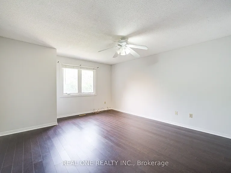 2593 Addingham Cres — Photo 21