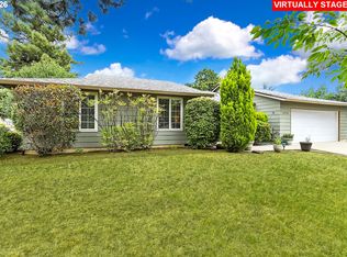 1018 S Holly Ct, Canby, OR 97013