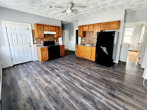 2nd image of 41-43 Marietta St #3