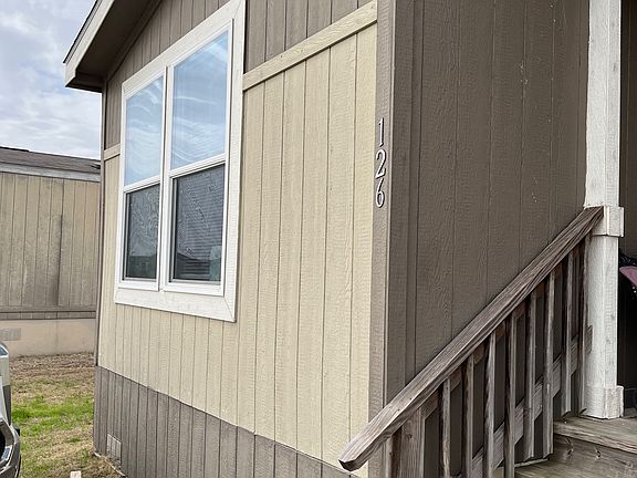 3rd image of 126 Palermo Dr