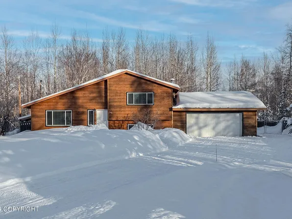 3395 N Grizzly Bear Ct, Wasilla, AK 99654