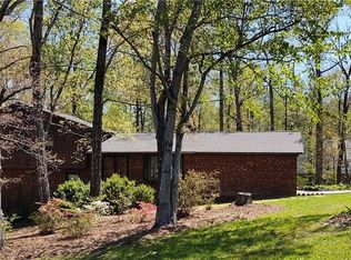 230 Cascade Dr, High Point, NC 27265