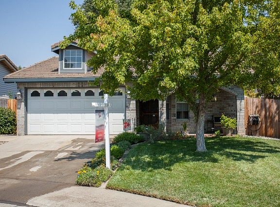 2nd image of 4515 Whimbrell Ct