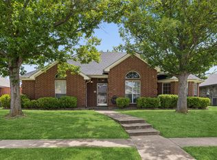 6705 Bluebell Dr, Rowlett, TX 75089