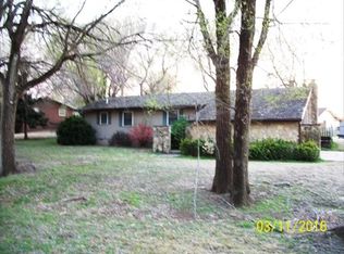 619 S Forewood Rd, Arkansas City, KS 67005