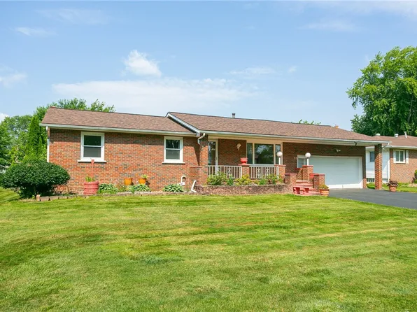 33 Drexel Dr, Rochester, NY 14606