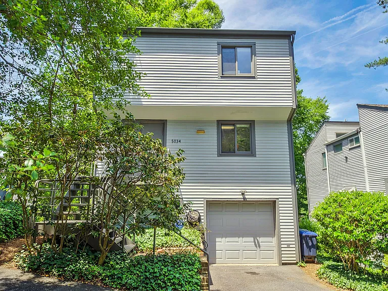 5034 Dana Pl NW #3 — Photo 2