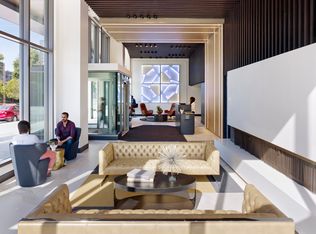 52 Traveler St #304, Boston, MA 02118