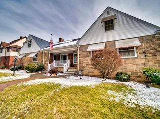 6255 Manchester Rd, Parma, OH 44129