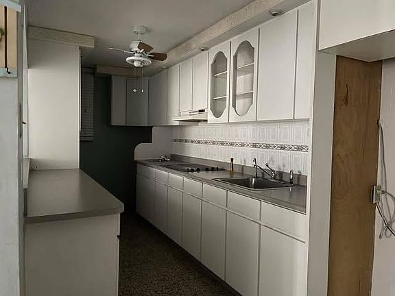 2nd image of Calle 4 Jardines De San Lorenzo Bo Quemado #E14b