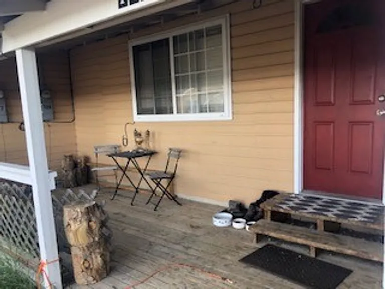 705 S River St — Photo 13